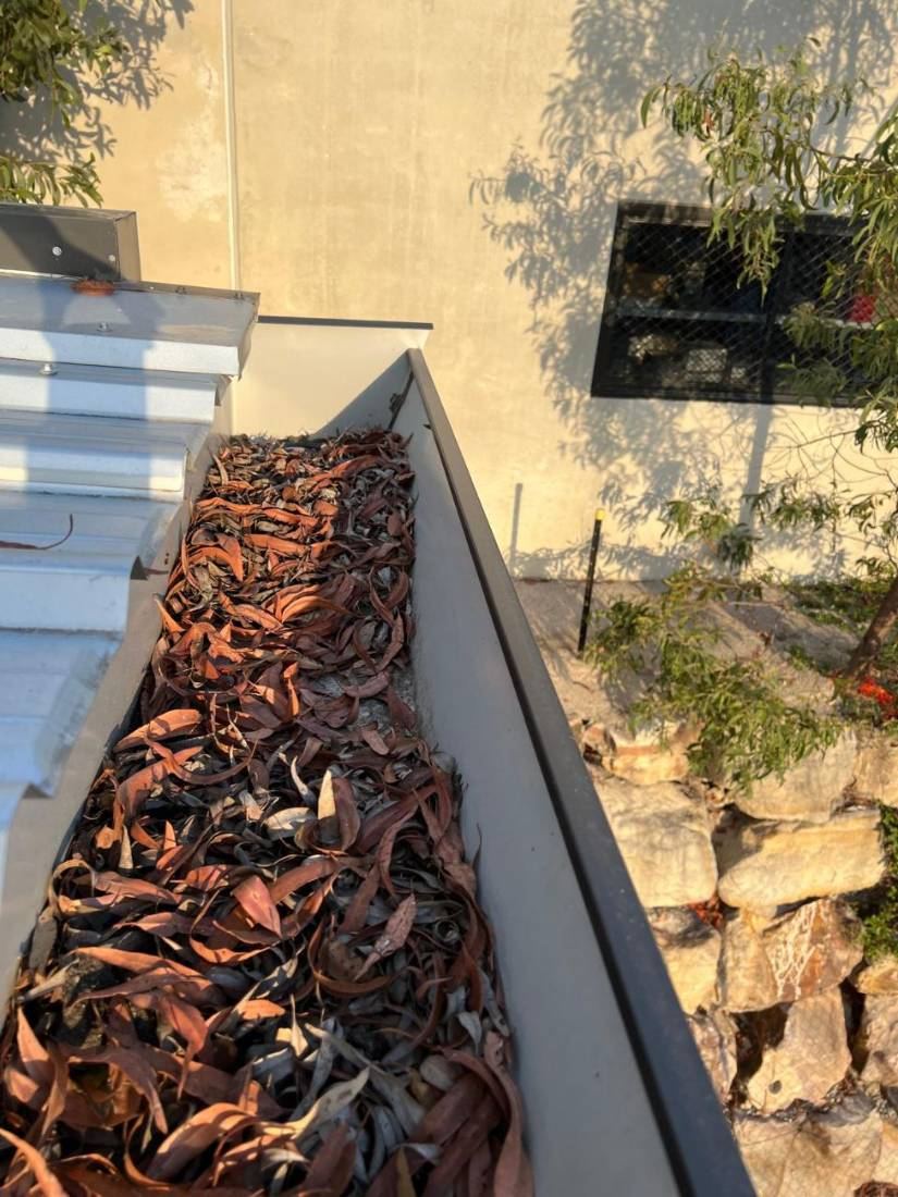 Commercial box gutter before cleaning